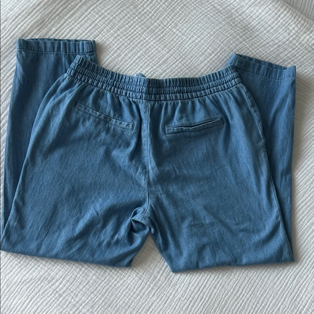 NWOT • Old Navy Chambray Tie-Waist Crop • Women’s Small - Picture 10 of 14